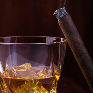 Oud & Smoked Whisky